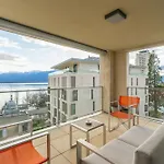 View And - Swiss *