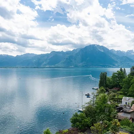 View And - Swiss * مونترو