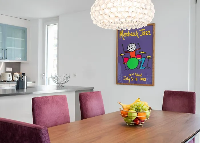 شقة View And - Swiss مونترو