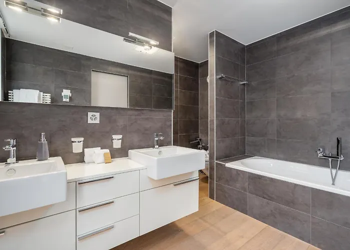 View And - Swiss Appartement *